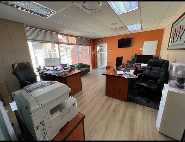 M² BUILDING FOR SALE IN BENDOR